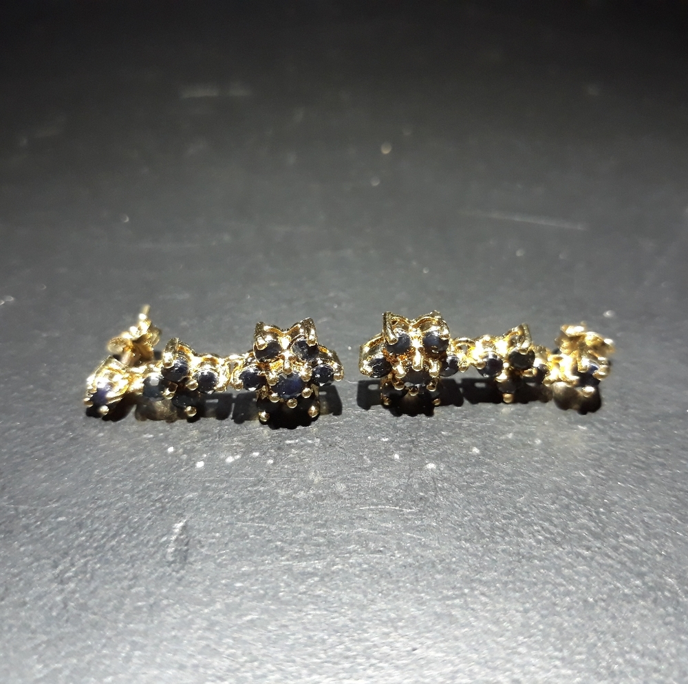 Natural Sapphire Cluster Earrings G10